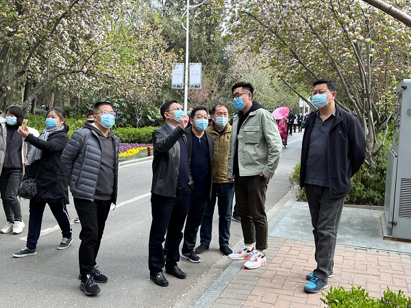 郑州市园林局局长辛绍河