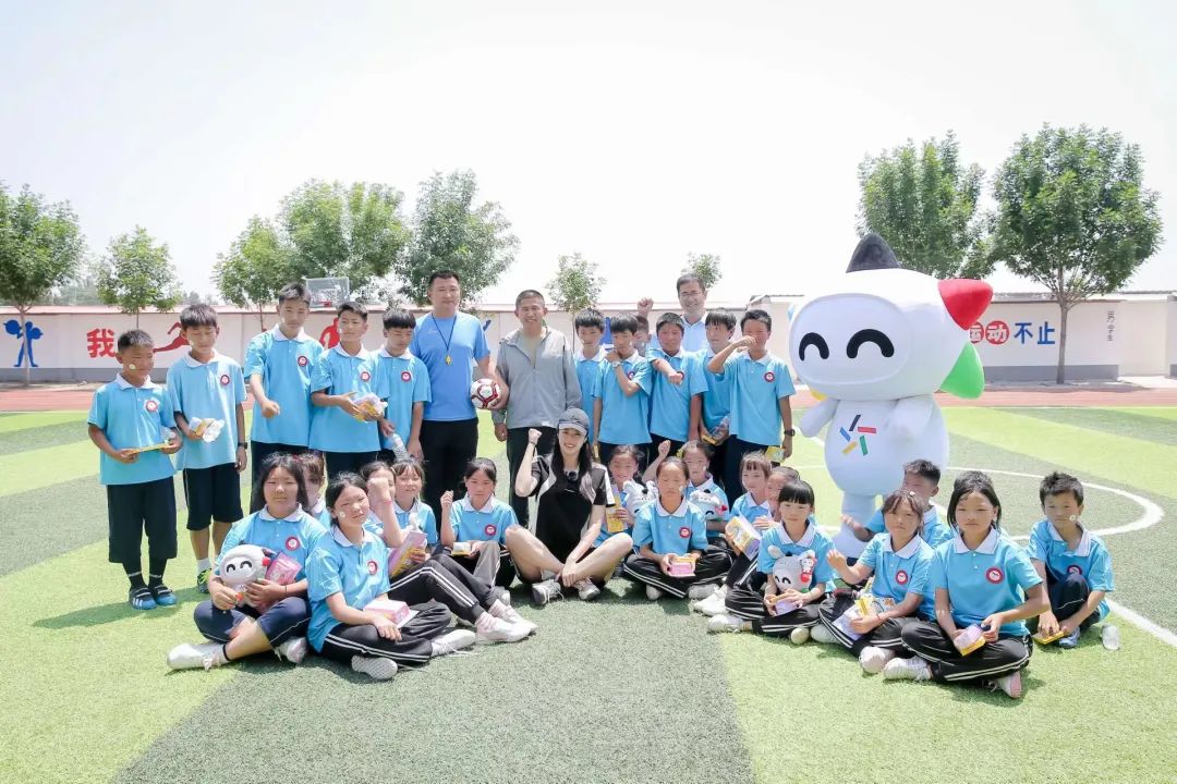 “公益体彩 快乐操场”成就乡村孩子足球梦