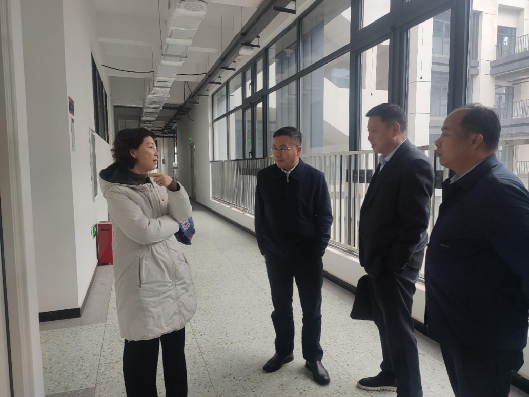 省教育厅对外合作处党支部开展主题党日活动