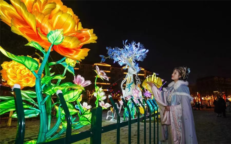 春满中原·老家河南 | 热闹过大年！这份逛庙会、赏灯会攻略别错过