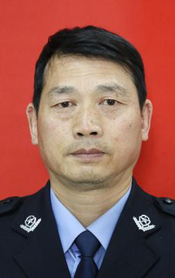 “出彩河南人”2021最美应急先锋推荐河南省许昌监狱十五监区 都正中