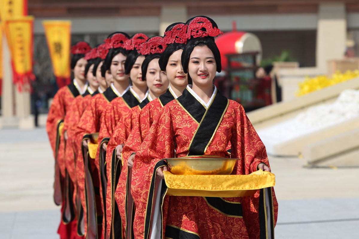 现场美图，带您领略庄严神圣的拜祖大典