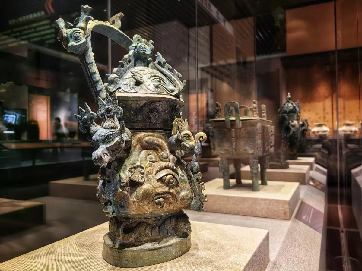 南阳黄山遗址文物首次在武汉展出