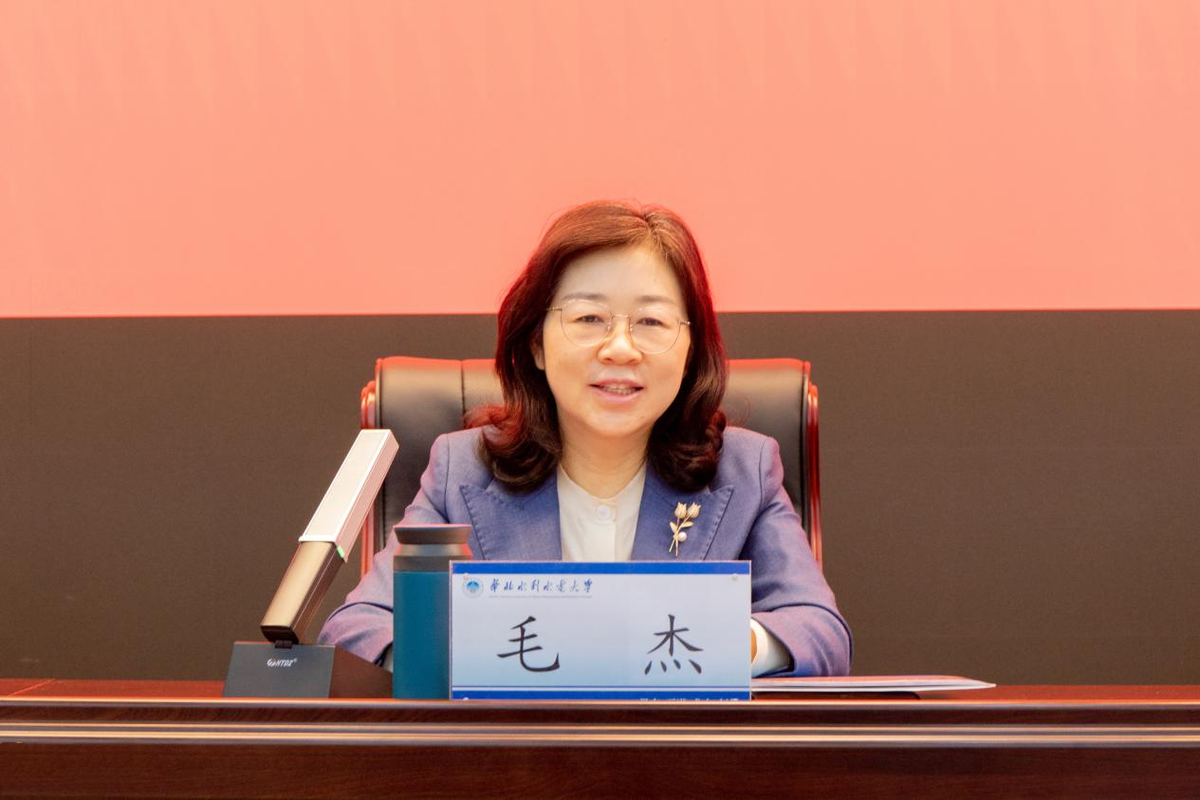 我省举行推进高校思想政治理论课高质量发展研讨会