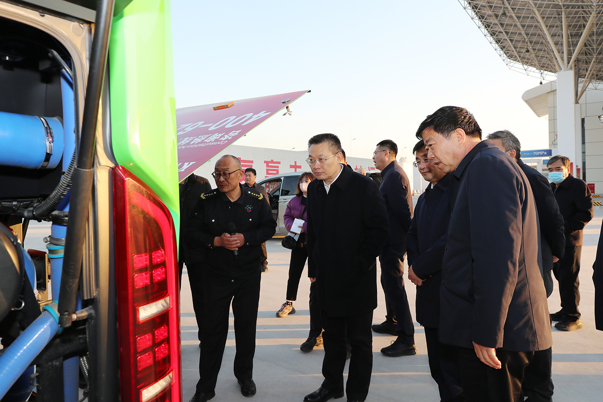 省交通运输厅与濮阳市政府签订战略合作框架协议