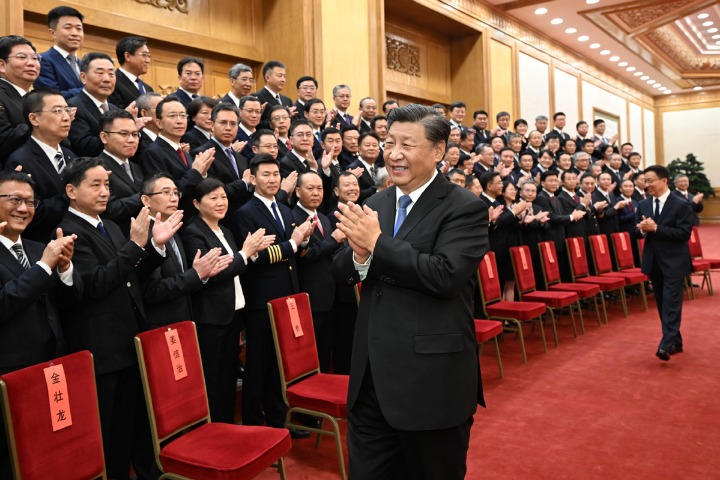 Xi Hails Huge Progress in Making C919