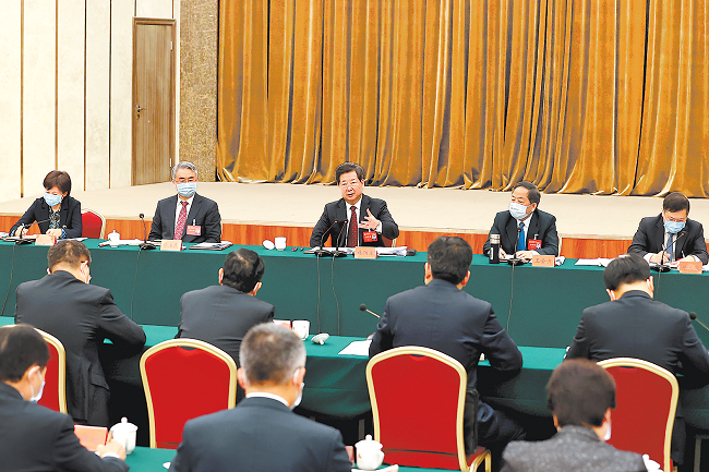楼阳生在参加郑州市代表团审议时强调 目标一流建设国家中心城市 在中原更加出彩中先出彩出重彩 楼阳生在参加郑州市代表团审议时强调 目标一流建设国家中心城市 在中原更加出彩中先出彩出重彩