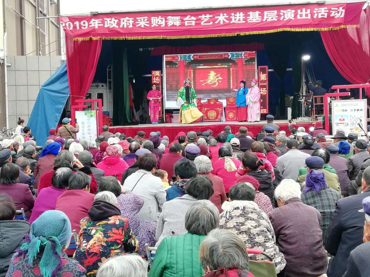 聚焦深度贫困地区  发挥文化扶贫优势