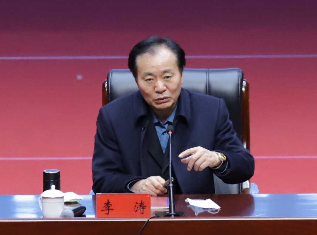 省工业和信息化厅党组书记、厅长李涛赴渑池县做专题辅导讲座