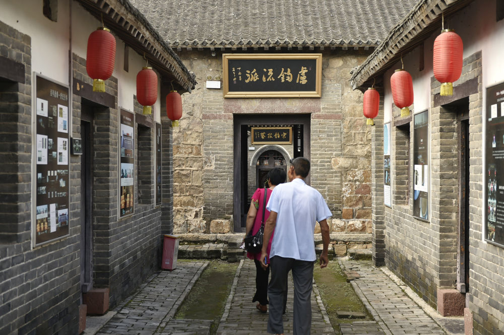 走进神垕老街 感受钧瓷文化