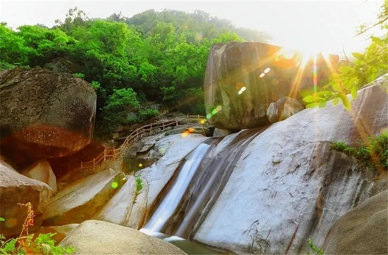 西峡龙潭沟景区推出暑期专属免门票福利