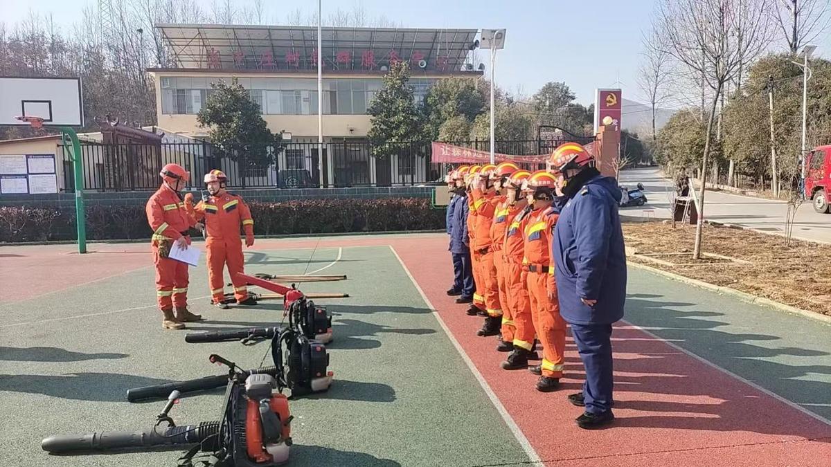 南召县应急管理局组织开展乡镇森林消防半专业队伍督查点验活动