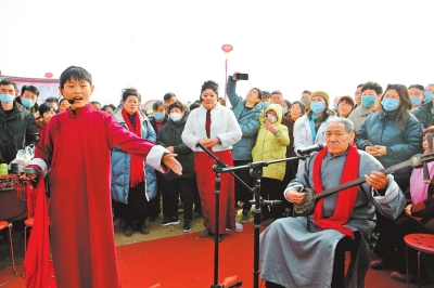 行走河南·读懂中国丨马街麦田续演曲艺盛会