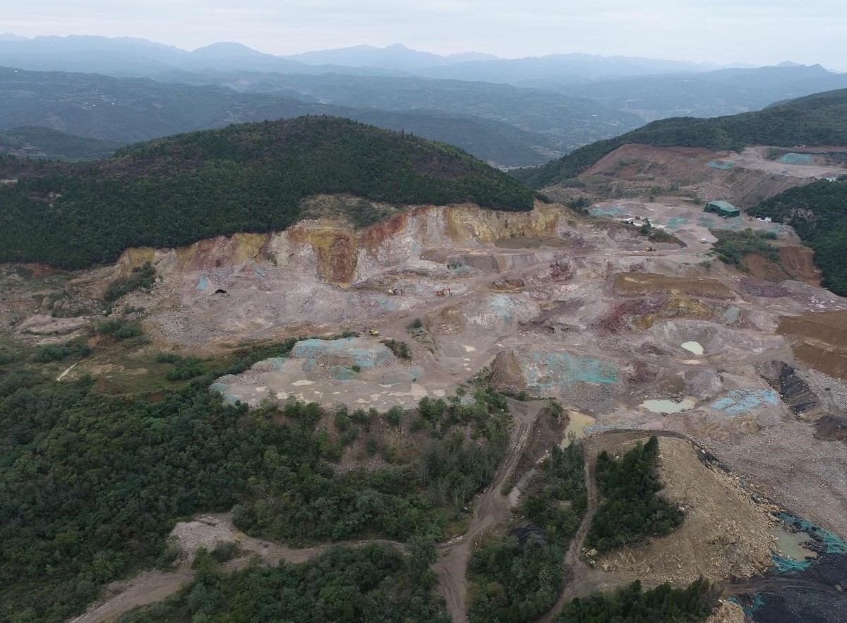 典型案例 | 三门峡市部分矿山开采乱象丛生生态破坏严重