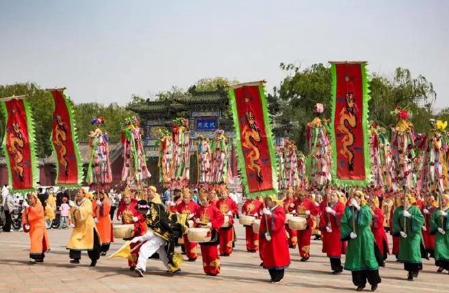 “五一”小长假安阳市共接待游客13.6万人次 门票收入344.57万元