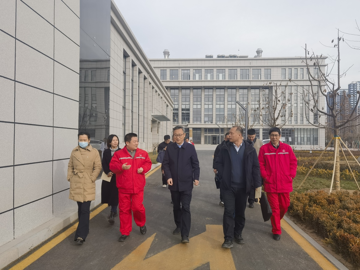 徐彬赴濮阳调研科技服务综合体工作