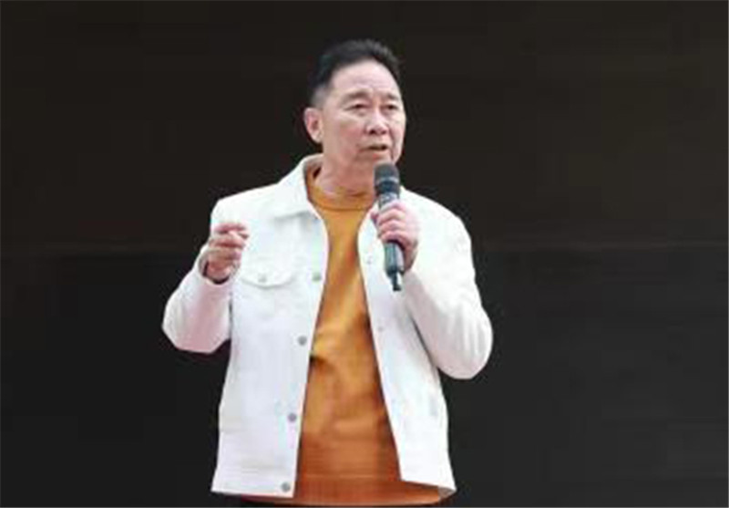 河南豫剧院青年团轻骑兵小分队走进象湖社区