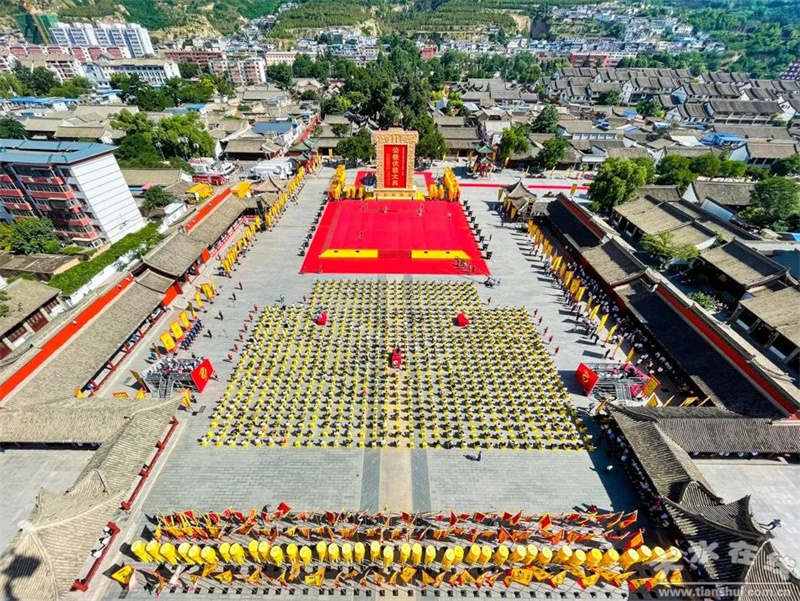中央电视台中文国际频道等现场直播公祭伏羲大典