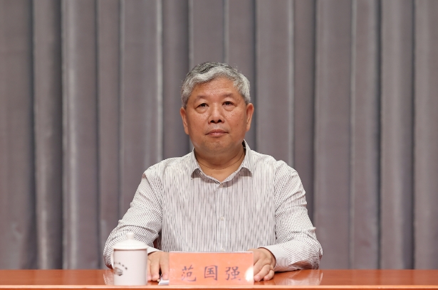 国家“三大奖”获奖代表受邀在主席台就座