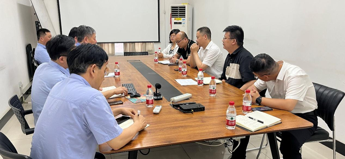 主题教育走深走实  助推企业数字化转型——河南省工业互联网一体化进园区“百城千园行”（新乡站）启动