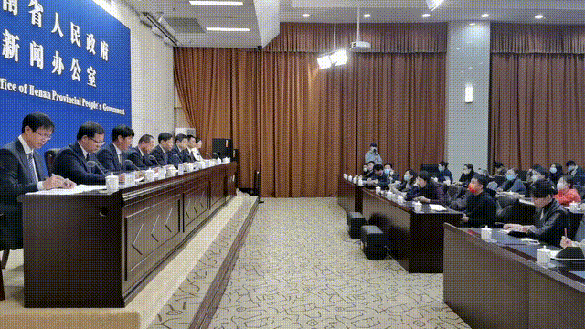 免门票 游线路 赏红叶 观云海  　　这个秋天 老家河南精彩不断