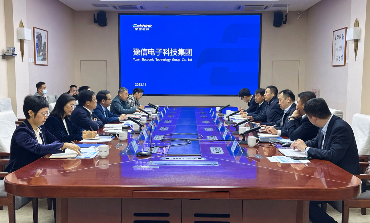 孙巍峰会见豫信电科集团董事长李亚东时强调:抢占智慧农业数字乡村高地把大数据平台打造成农业强省建设的“智慧管家” 孙巍峰会见豫信电科集团董事长李亚东时强调:抢占智慧农业数字乡村高地把大数据平台打造成农业强省建设的“智慧管家”