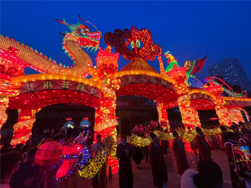 春满中原·老家河南 | 热闹过大年！这份逛庙会、赏灯会攻略别错过