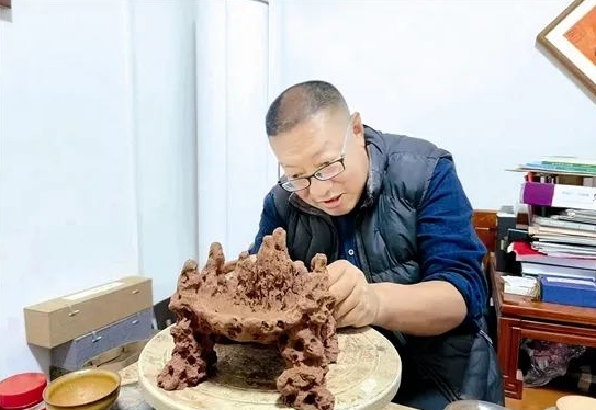 千年澄泥砚 方寸显乾坤