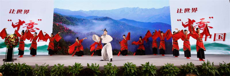 让世界“中意” 中国 中医药文化传承网络主题采访活动在南阳启动