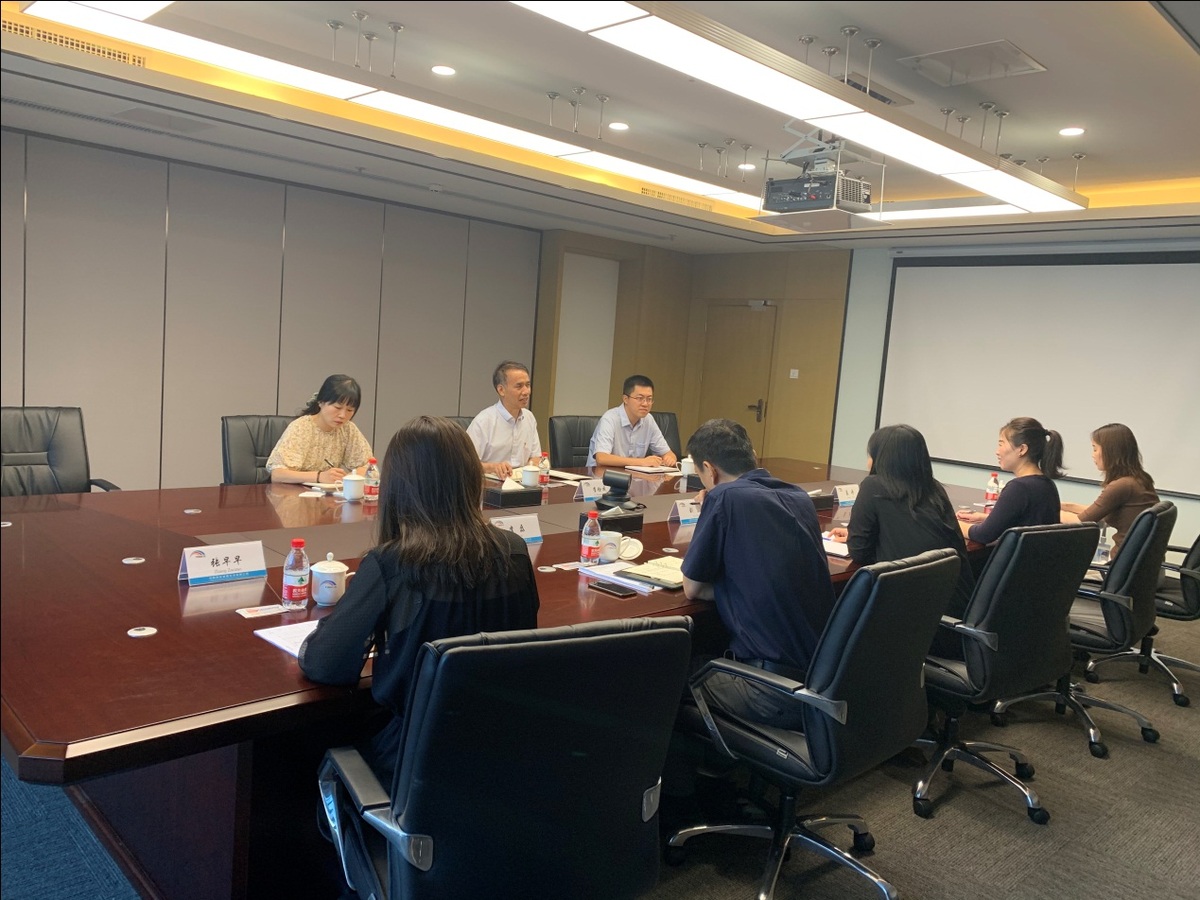 省金融局副局长李拴成带队到融资租赁企业实地调研 省金融局副局长李拴成带队到融资租赁企业实地调研