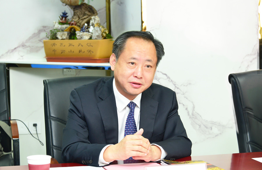 河南省文化和旅游厅厅长姜继鼎会见克罗地亚共和国驻华大使达里欧·米海林一行