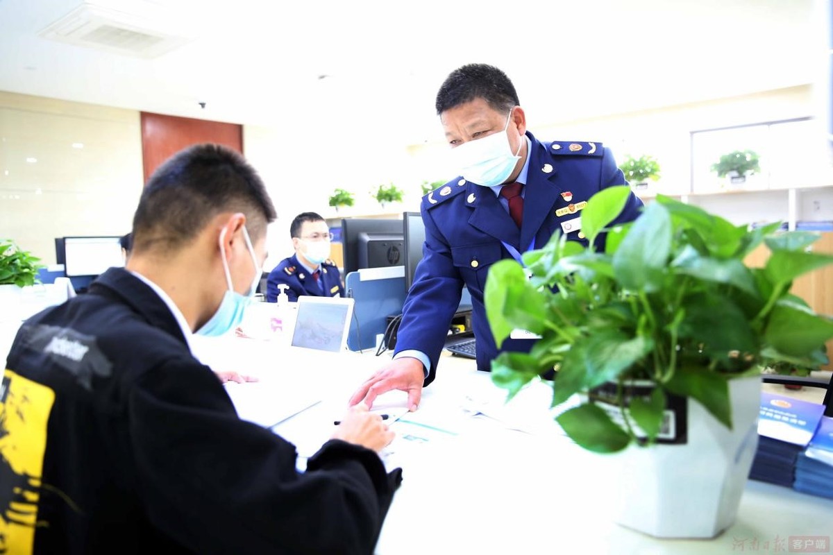 勇闯深水区 敢啃硬骨头 驻马店刀刃向内打造一流营商环境