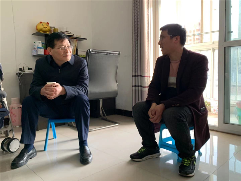 省教育厅二级巡视员刘林亚赴平顶山市和汝州市慰问教师