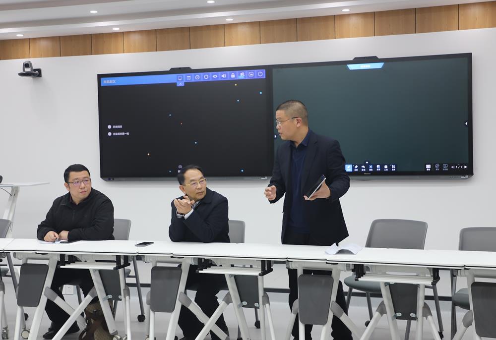 第十七调研组赴郑州澍青医学高等专科学校开展“大听课 大调研”活动