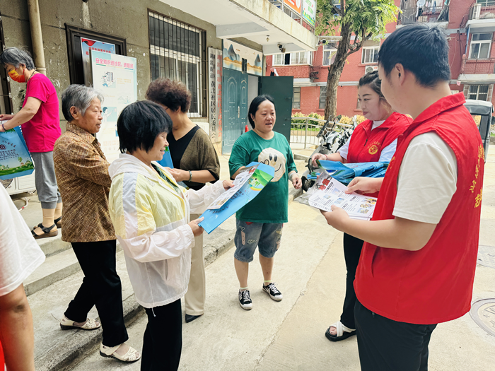 三门峡市湖滨区应急管理局开展安全宣传进社区活动