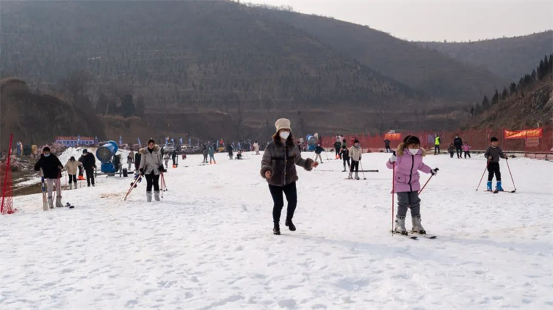 汝州推出“冰雪+温泉+民宿”精品旅游线路