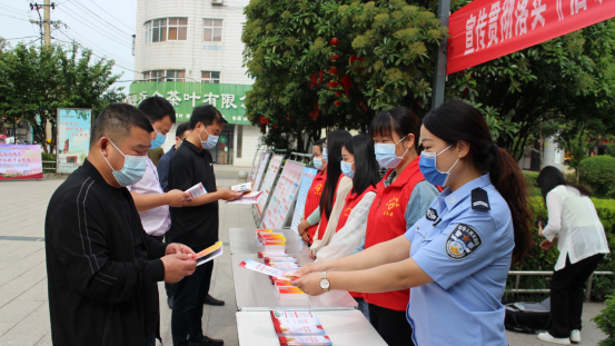 【学习宣传贯彻条例】信阳：市县两级开展《信访工作条例》集中宣传日活动