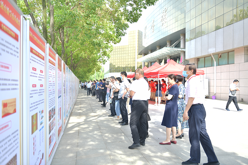 全省本科高校课程思政建设研讨推进会召开