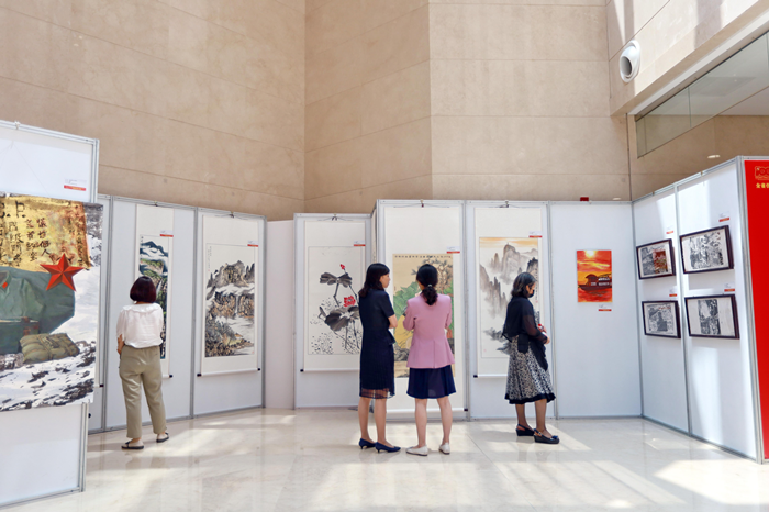 同慶百年華誕 共建美好家園 全省住建系統(tǒng)慶祝中國共產(chǎn)黨成立100周年 書畫攝影優(yōu)秀設(shè)計(jì)作品展隆重開幕