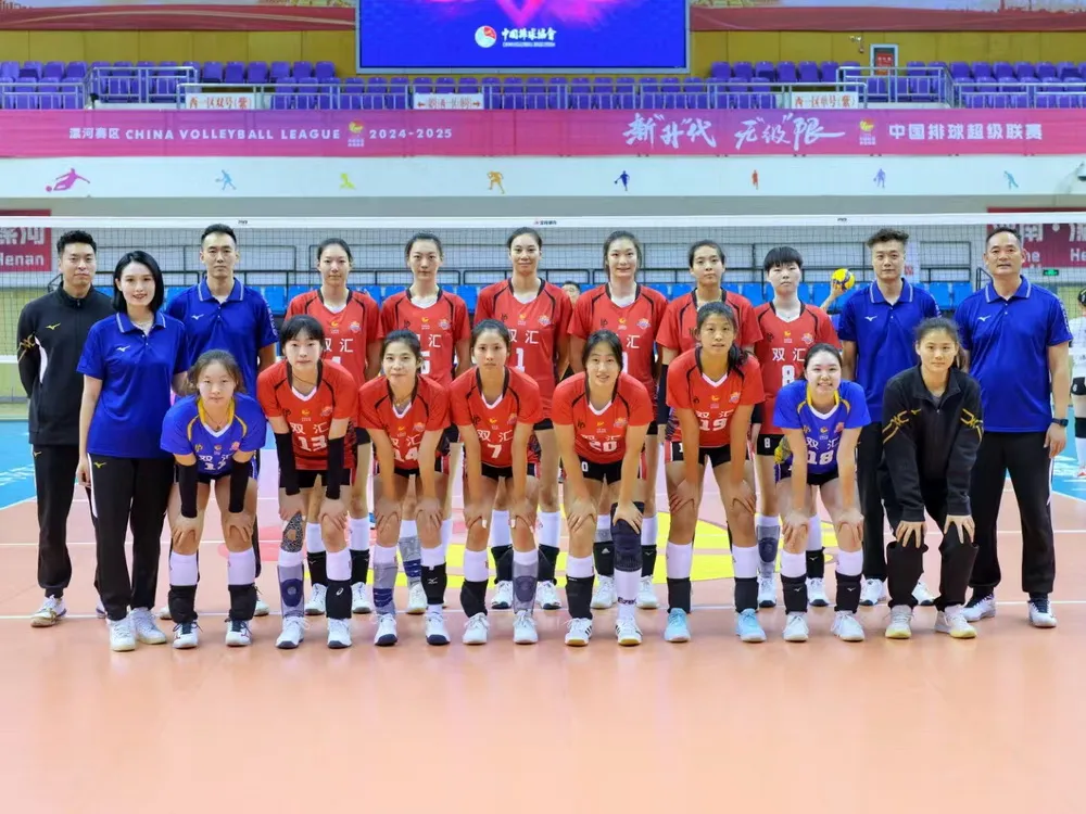 中国排球超级联赛：河南女排豪取九连胜！