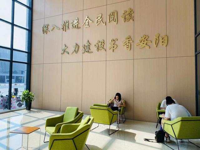 【行走河南·读懂中国】安阳：暑期阅读“热” 书香沁心“凉”