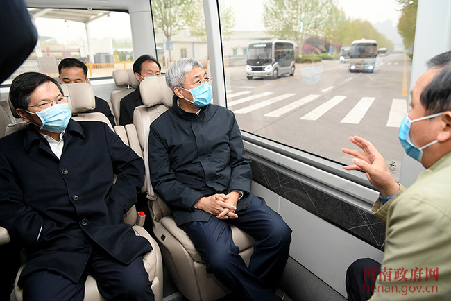 「汽车产业」尹弘在郑调研汽车产业发展情况