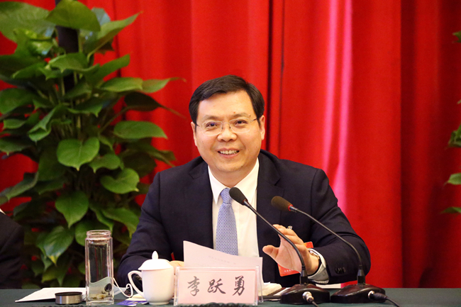 駐馬店市市長李躍勇：聚焦“兩個確保” 明確發力方向 努力推動現代化駐馬店建設邁出堅實步伐