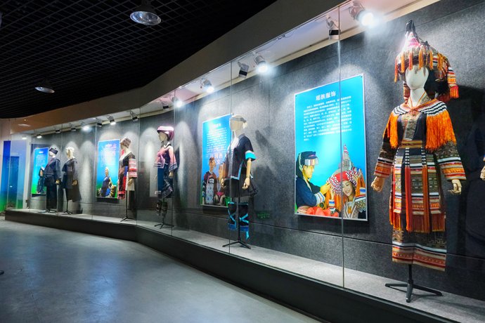 “五彩八桂”！5月1日，广西民族服饰文化展将在二七纪念馆开展
