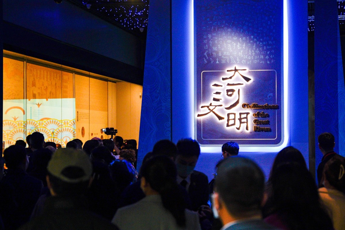 世界四大流域文明牵手郑州，<br>文物正成为河南联通世界的桥梁