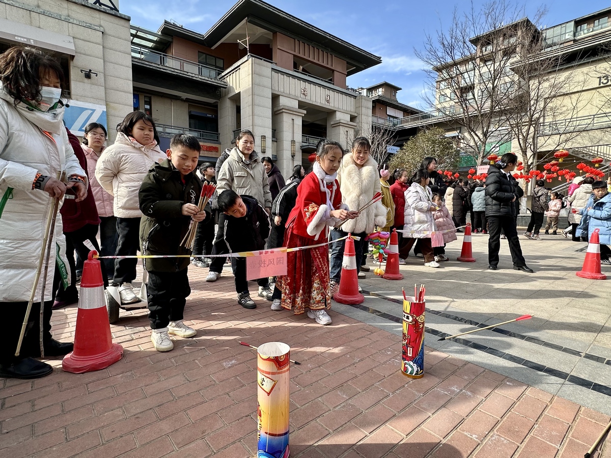 银河办事处沁芳社区：和昌团圆味 喜乐闹元宵