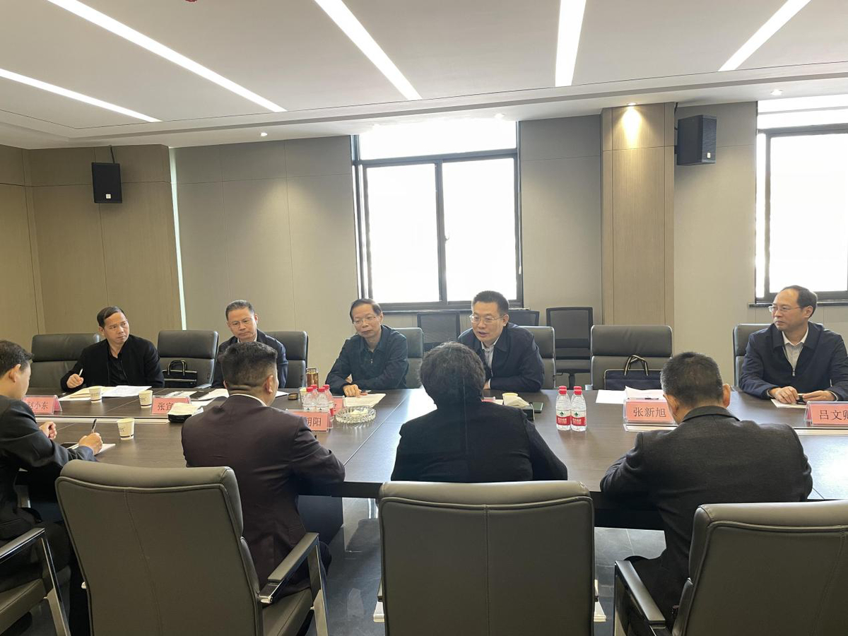 省地方金融監管局副局長張云定<br>赴平頂山市調研企業上市工作 省地方金融監管局副局長張云定<br>赴平頂山市調研企業上市工作