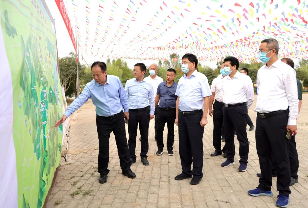 陈志伟在调研雷山匠谷建设时指出 加快建设 打造大别山区域的职教高地、工匠摇篮