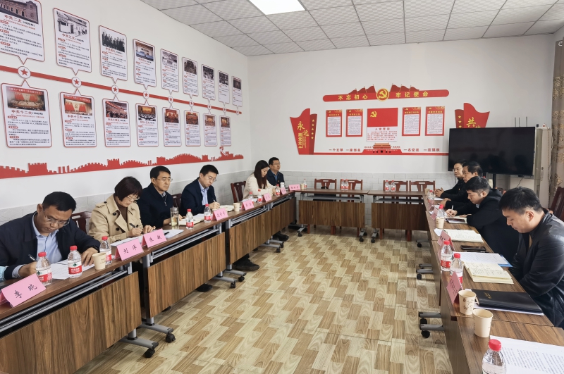 省地方金融监管局副局长左守亭赴定点帮扶村走访调研 省地方金融监管局副局长左守亭赴定点帮扶村走访调研