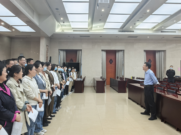 打造应急文化 唱响应急强音——“出彩河南人”2022最美应急先锋发布仪式合唱队举行首次排练